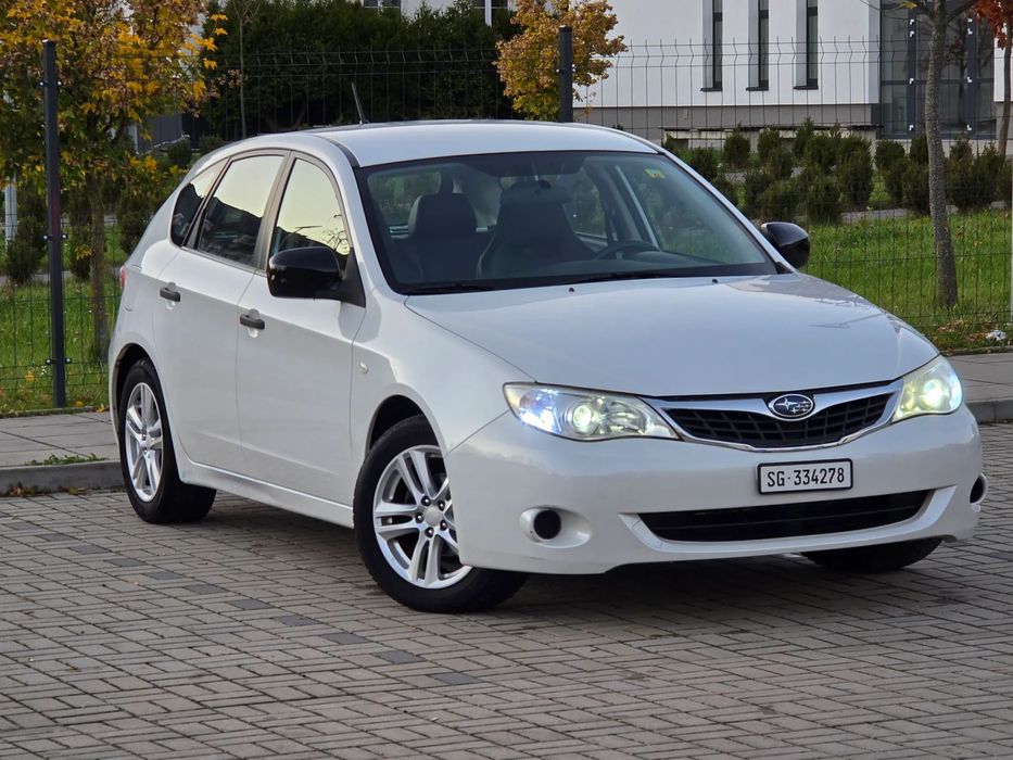 Subaru Impreza 1.5 107KM Automat Szwajcaria niski przebieg skóra