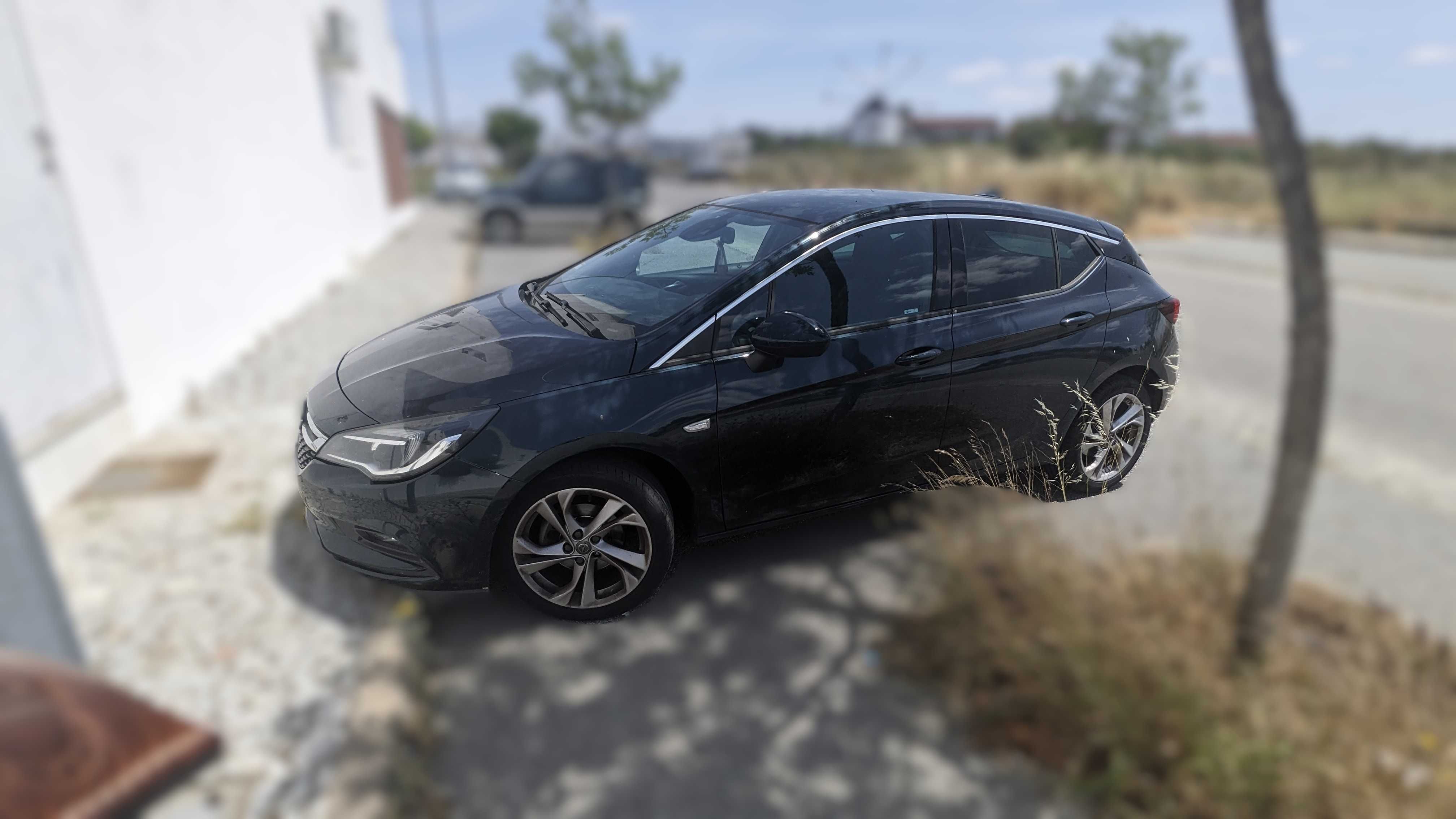 Opel Astra CDTI. 110 CV