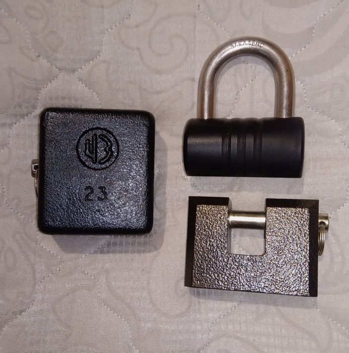 Гаражные навесные замки ЧАЗ