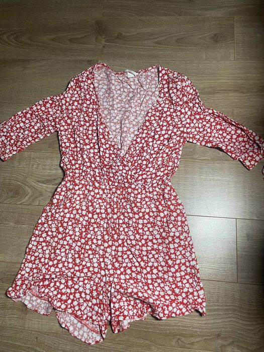 Жіночий комбінезон