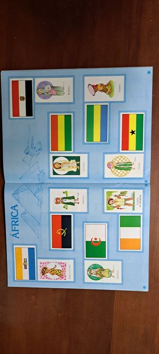 Caderneta de cromos Volta ao mundo