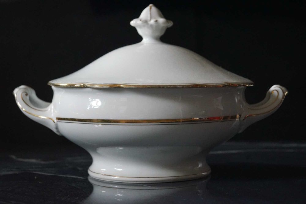 Przedwojenna porcelana CT Carl Tielsch Altwasser (Wałbrzych): Waza.