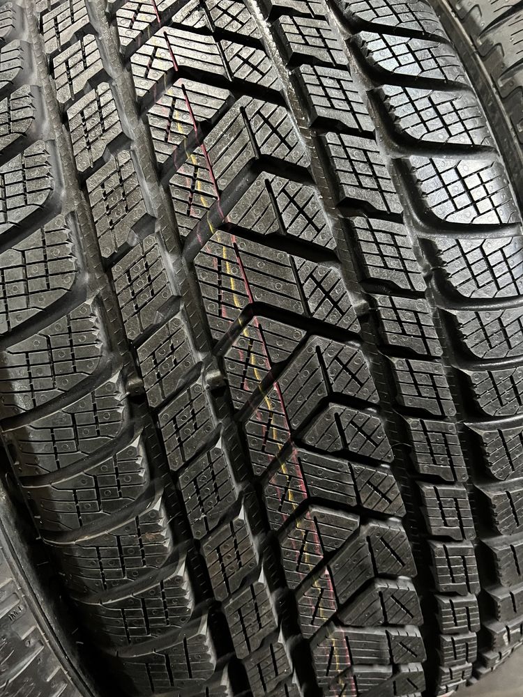 265/45/20+235/50/20 R20 Pirelli Scorpion Winter 4шт новые зима