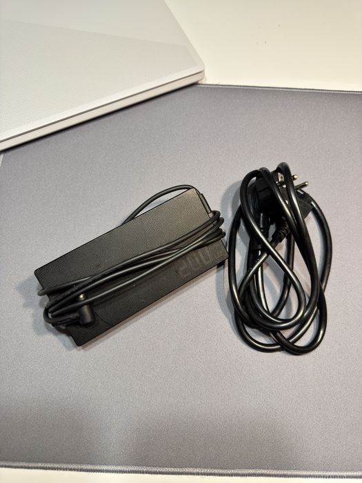 Продам игровой ноутбук Asus Rog Zephyrus G14.