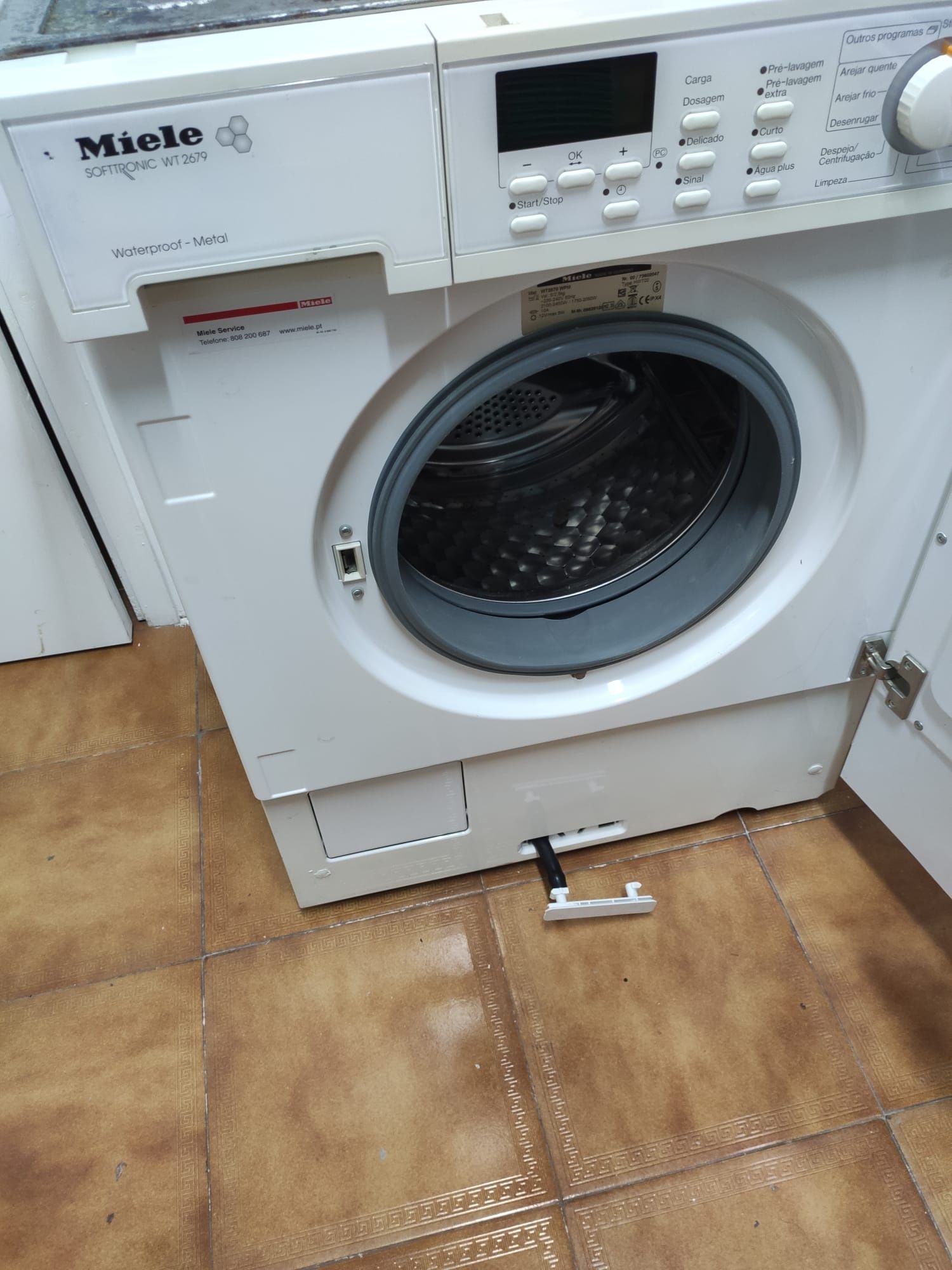 Máquina Lavar/Secar Roupa Miele WT2679 - TOPO GAMA