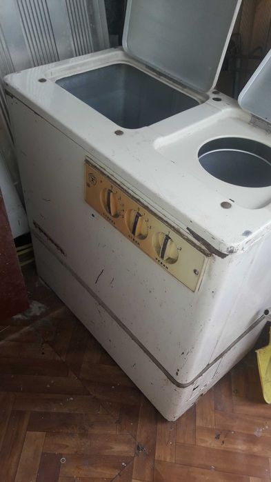 продам стиральная машина сибирь новая с центрофугой