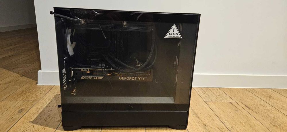 PC gaming i7-13700K | GeForce RTX 5070 | 32GB DDR5 6000MHz | SSD 1TB