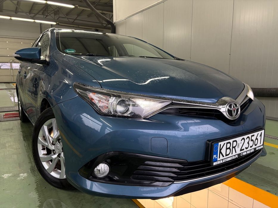 Toyota Auris Gwarancja__Przebieg 182 000 km
