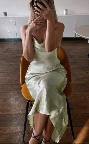 Asos Długa Sukienka Satynowa Zielona Platynowa Elegancka Wieczorowa