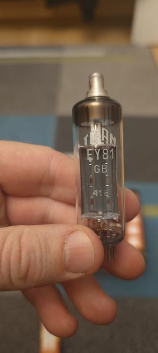 Lampy elektronowe EY-81 Unitra