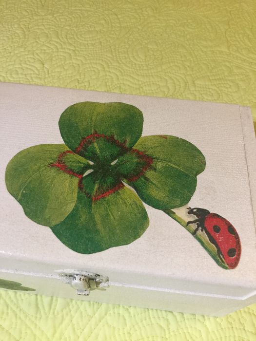 Conjunto caixa e mealheiro Joaninhas