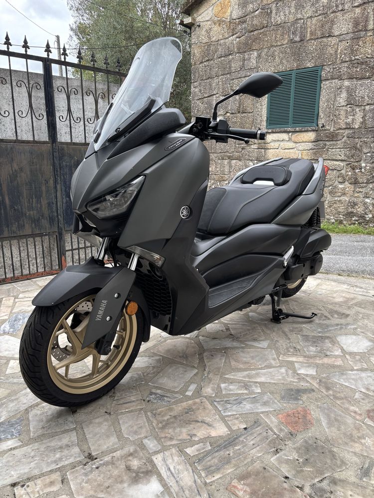 Yamaha x max 125 (tech max)