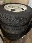 Зимова резина 205/65 R15