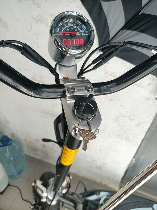 Vendo ou Troco Scooter Ecoxtrem Rocket 1000w com 108 kms reais
