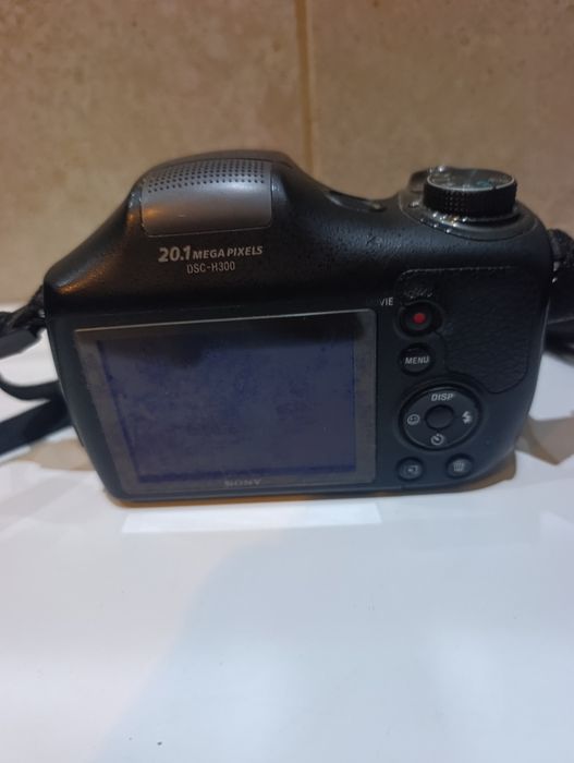 Sony Cyber-shot DSC-H300.