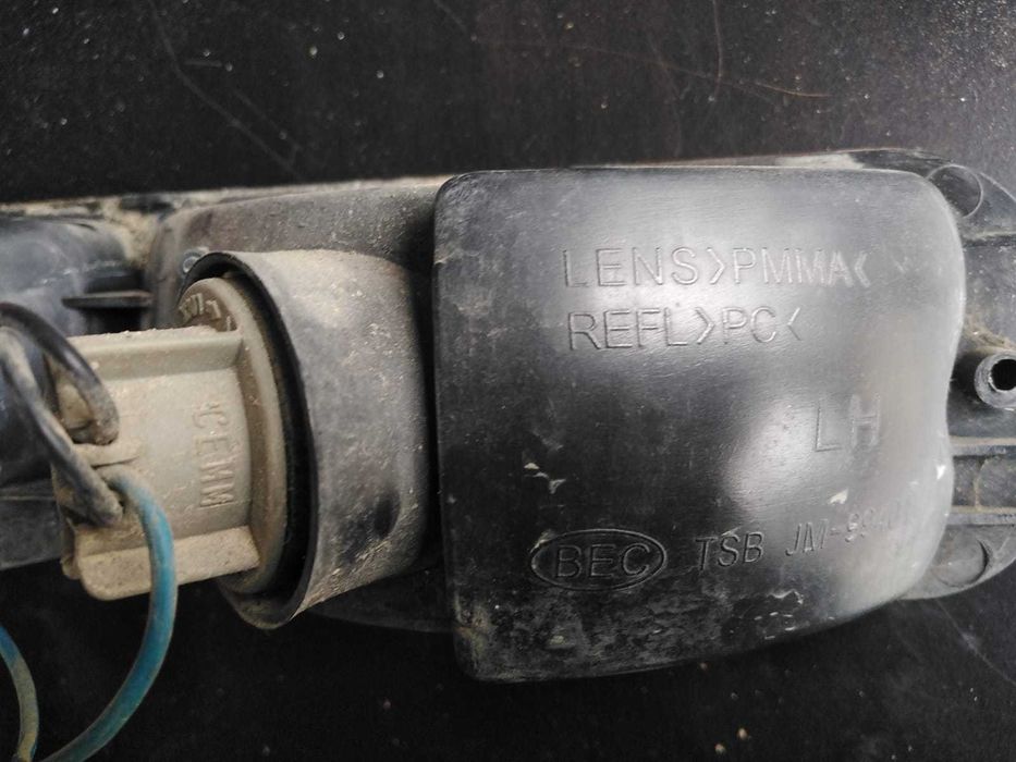 Farolim Esquerdo Land Rover Freelander I