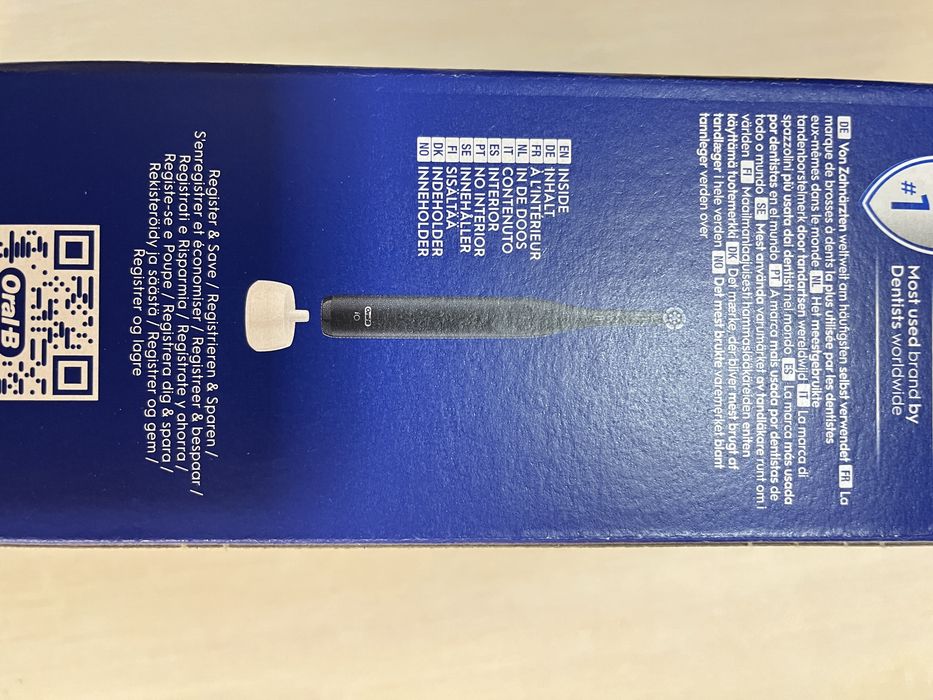 Електрична зубна щітка Oral-B iO Series 2 Clean & Care Ультрачорна,