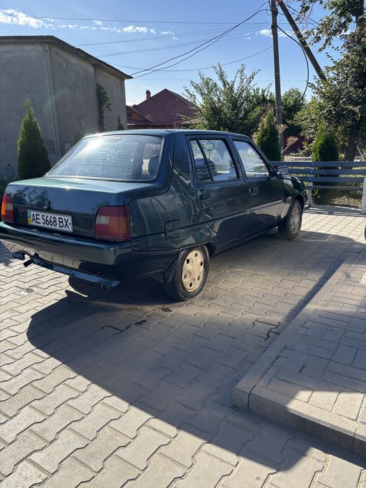 Продам автомобиль ЗАЗ 1103