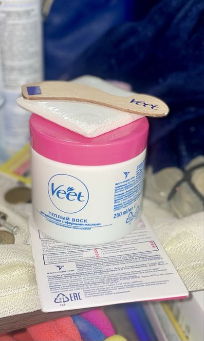 Теплий віск “Veet” 250ml.