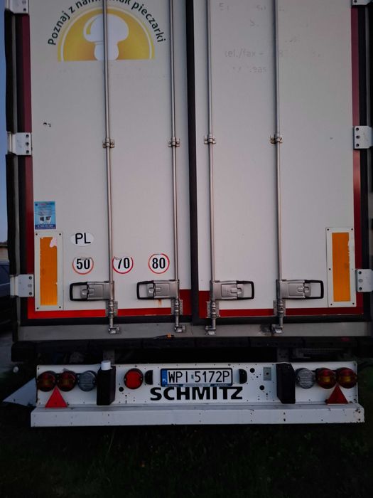 Przyczepa chłodnia schmitz
