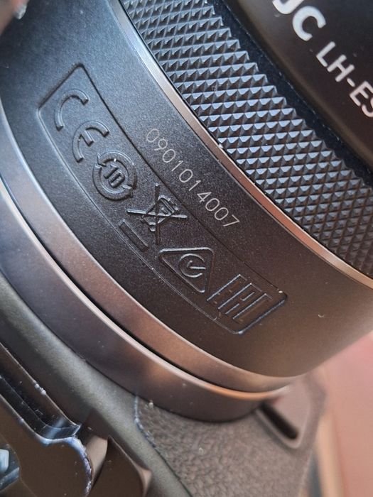 Canon RF 50 f1.8