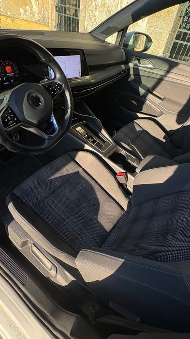 Volkswagen Golf GTE PLUS 2021
