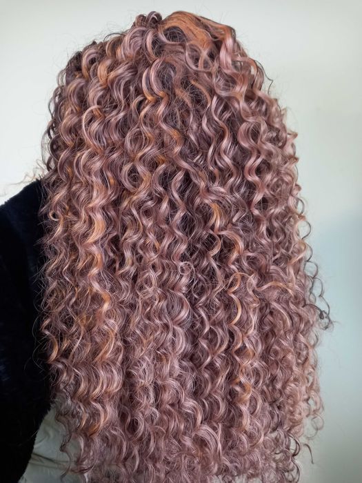 Peruca - encaracolado
