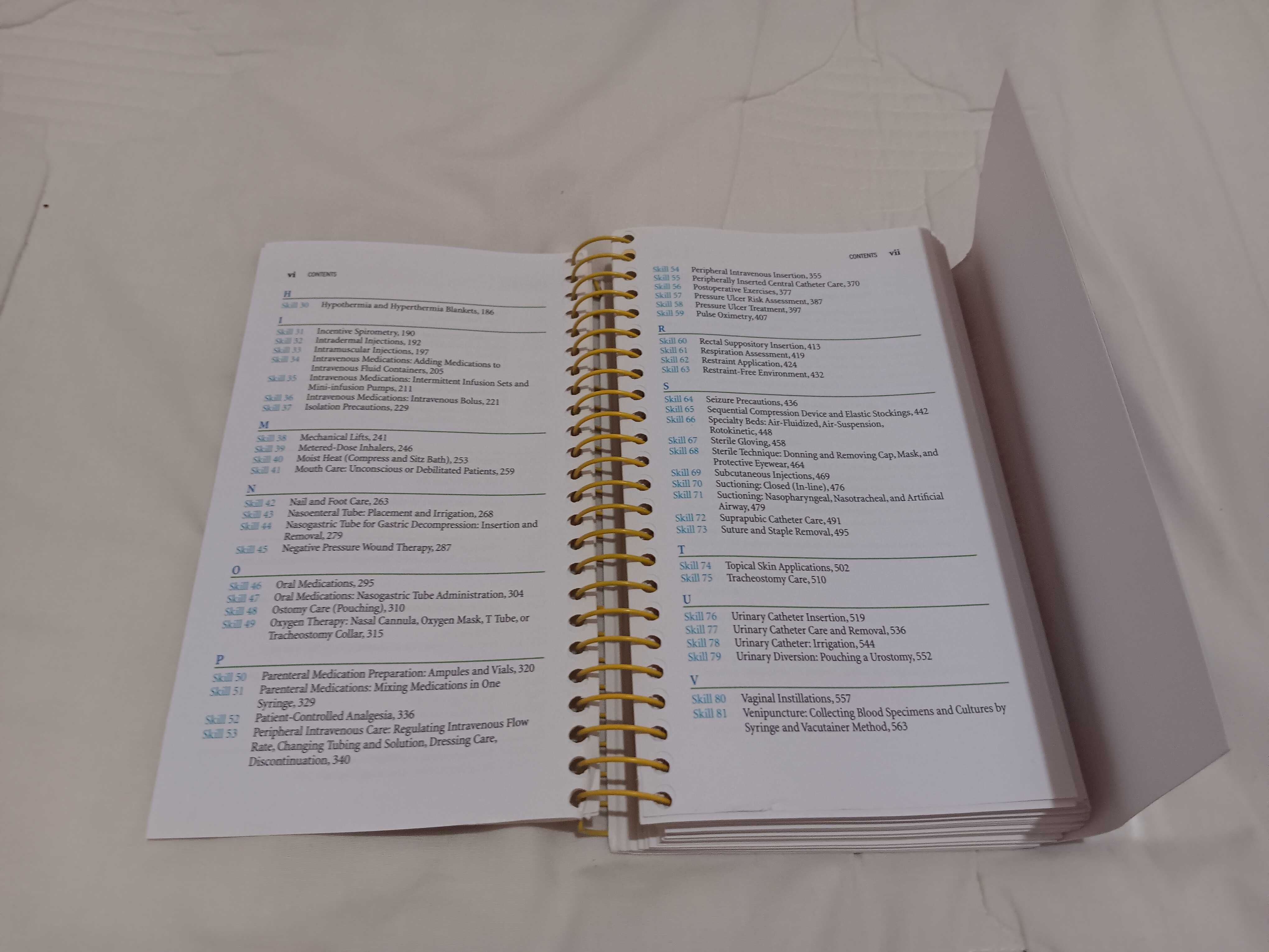 Livro "Nursing Skills & Procedures" (7ª edição)