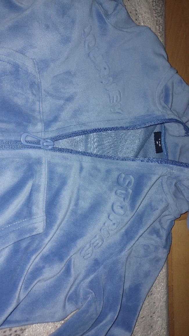 Niebieskie welurowa dresy dziewczęce 4F rozmiar 122