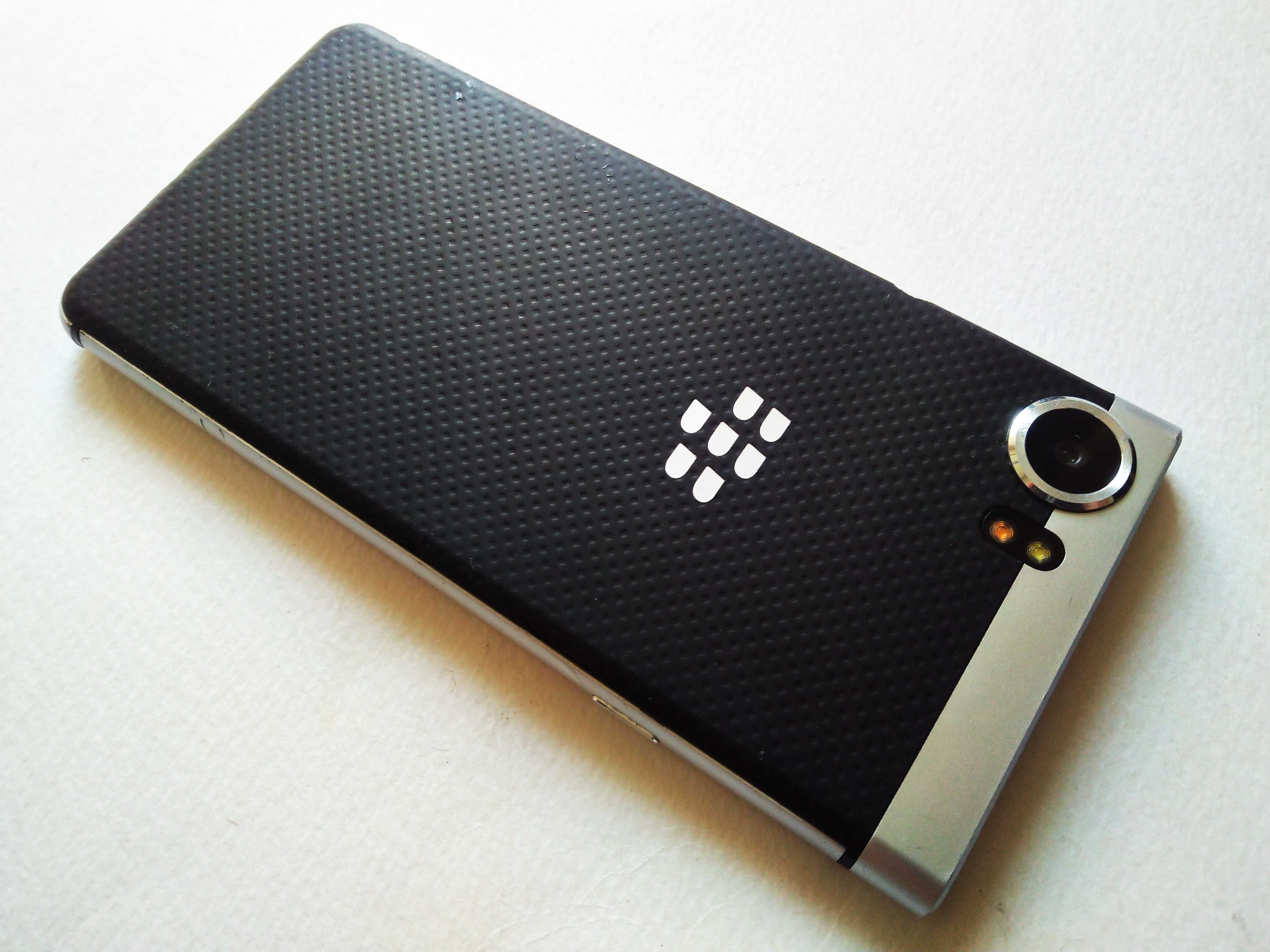 BlackBerry KeyOne