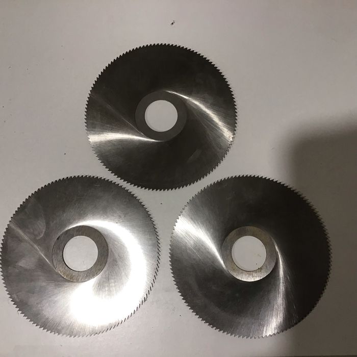 Frez piłkowy tarczowy Nowy Globus NFTe 100x1 /128 II SW7M 3 sztuki Prl