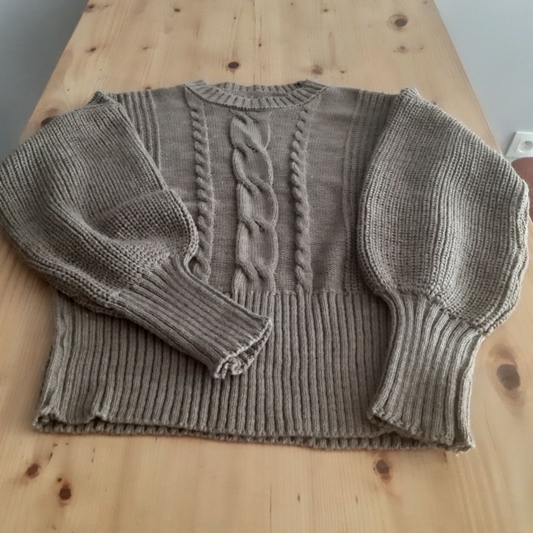 Sweter NOWY w kplorze khaki M/L W stylu  Casual