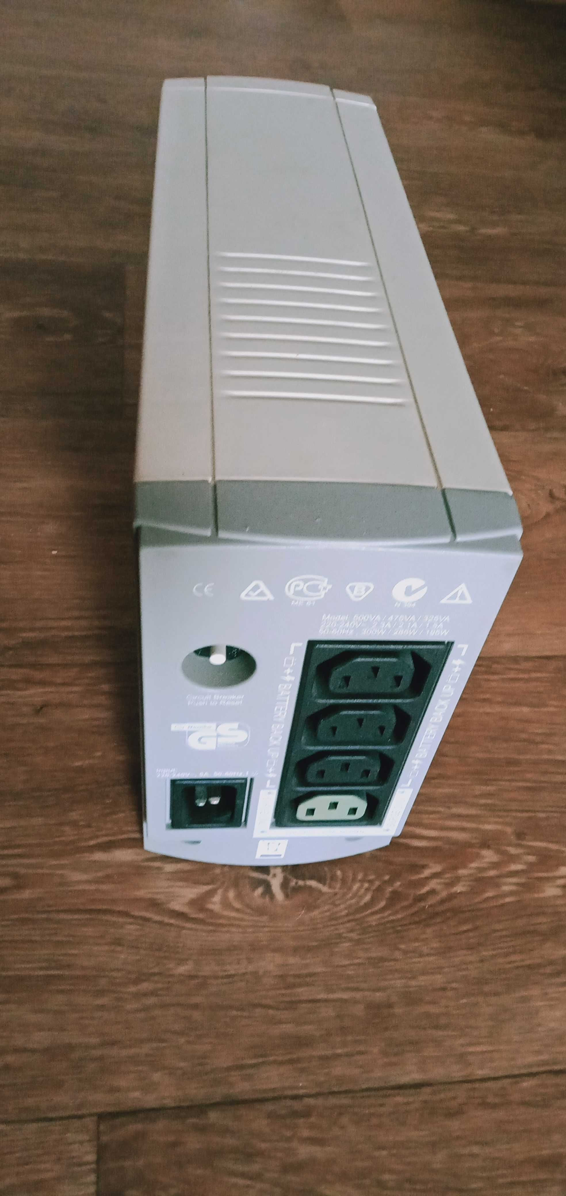 безперебійник ДБЖ APC Back-ups cs 500