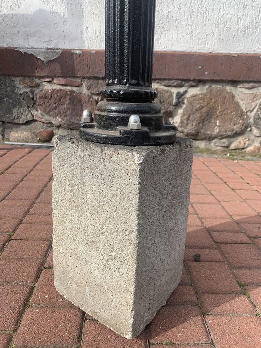 Słupek Żeliwny Uliczny