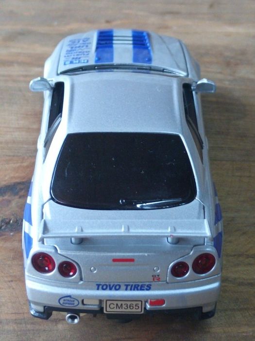Модель авто 1:32 Nissan SkylineAres GTR R34