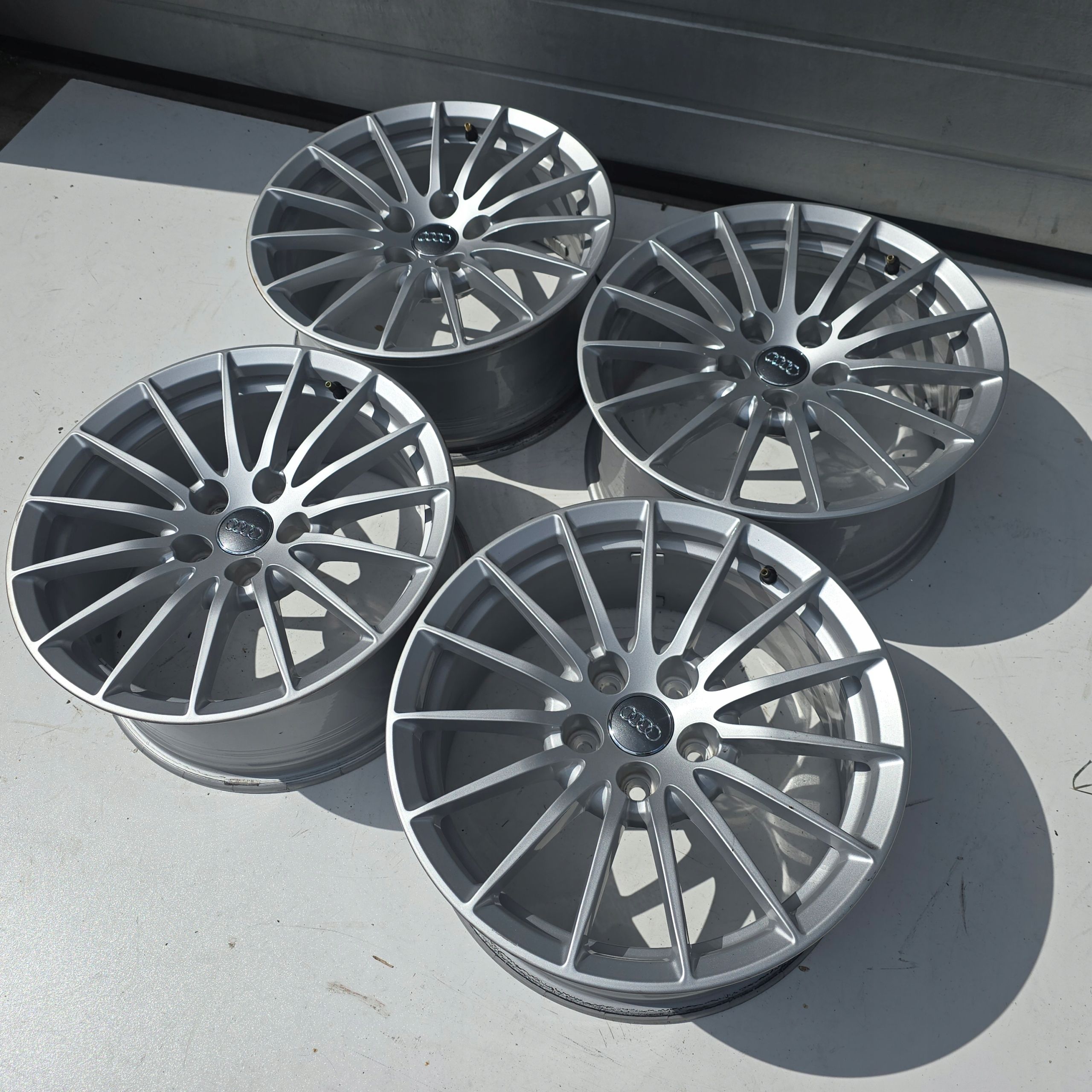 Audi A5 A4 B8 B9 A6 C6 C7 17" 5x112 ET29 7.5 4X