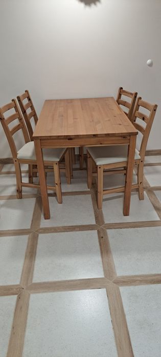 Stół Jokkmokk i 4 krzesła Lerhamn