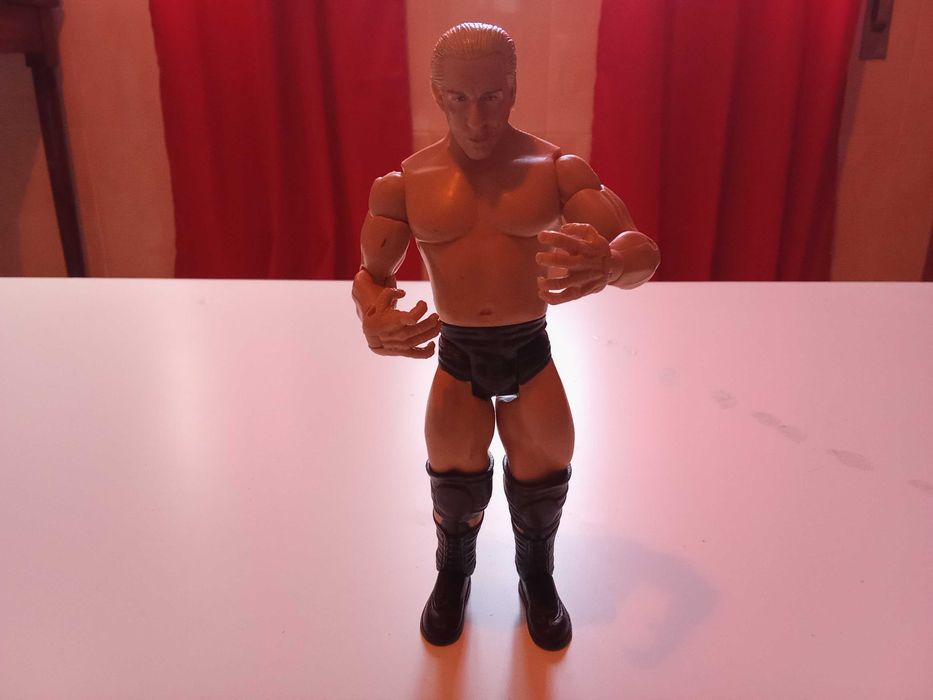 Wrestling       WWE