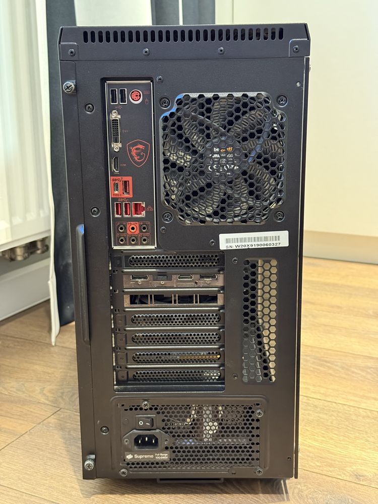 Komputer i7-9700K, RTX 2080 Super, 32 GB RAM, SSD