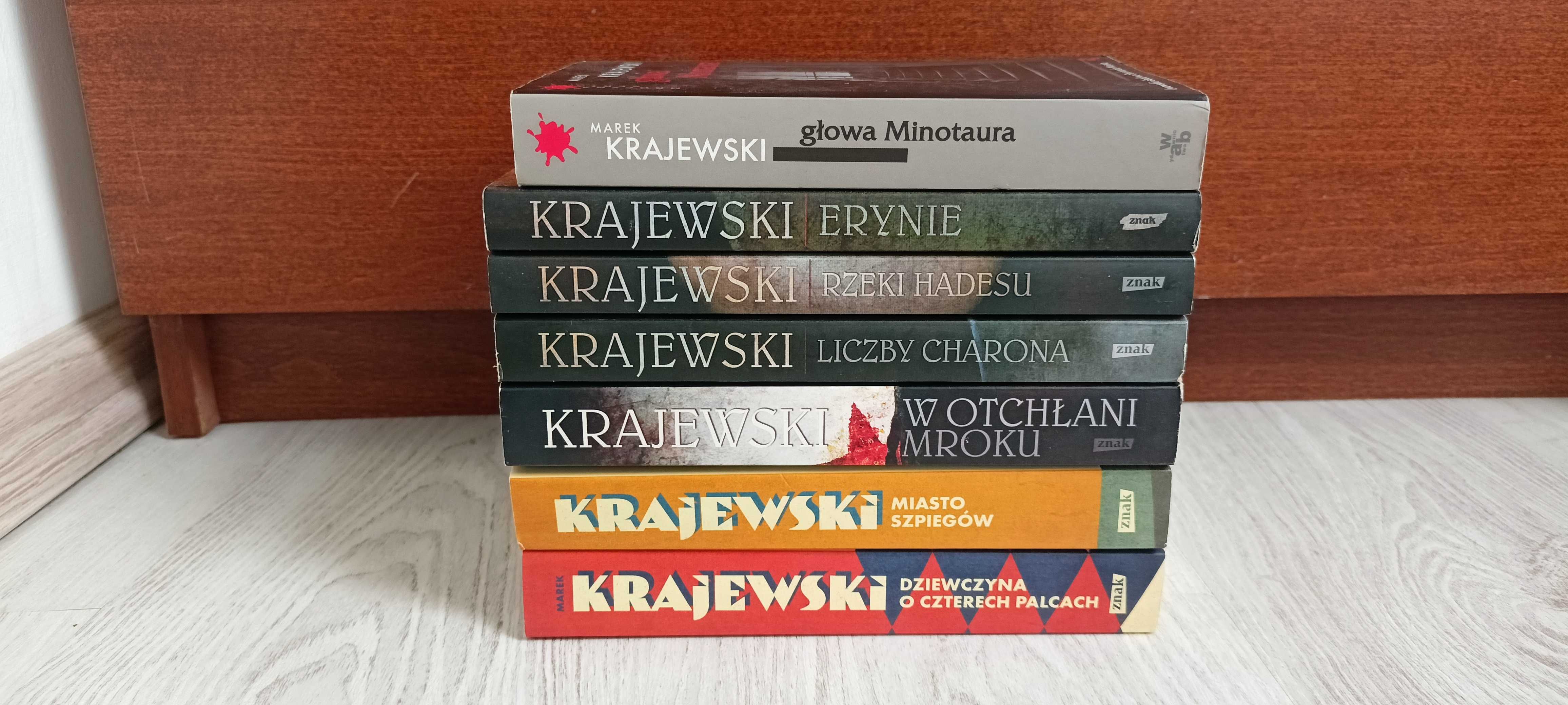 Krajewski Głowa Minotaura Erynie Liczby Charona Miasto szpiegów Rzeki