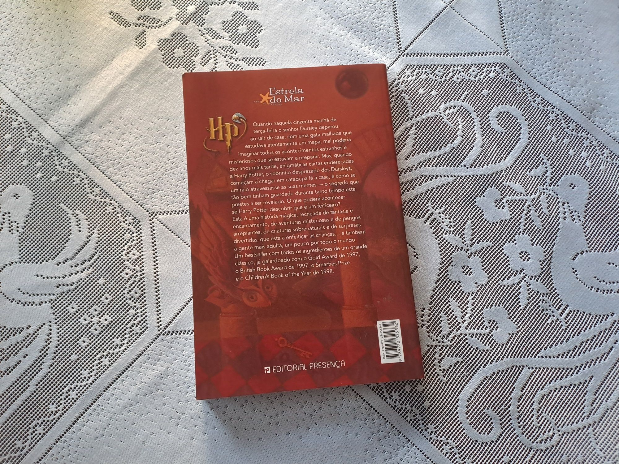 Livro Harry Potter e a Pedra Filosofal