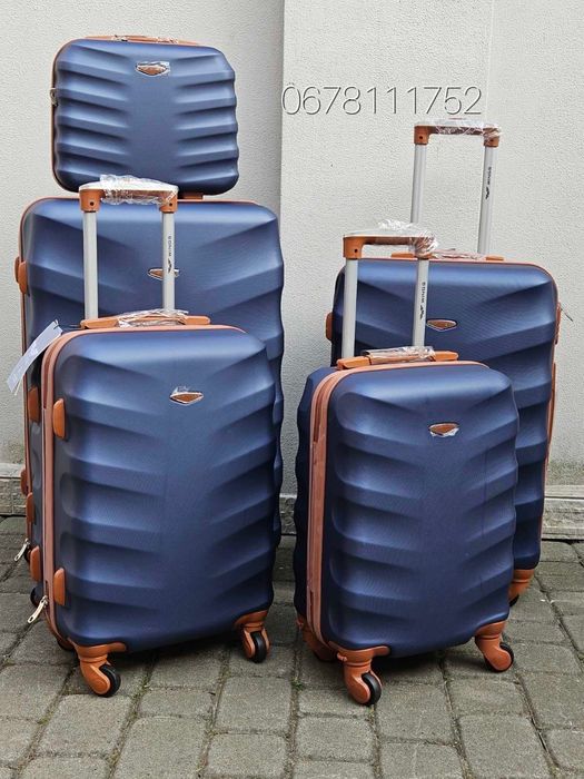 WINGS 402-5 Польща валізи чемоданы ручна поклажа сумки на колесах