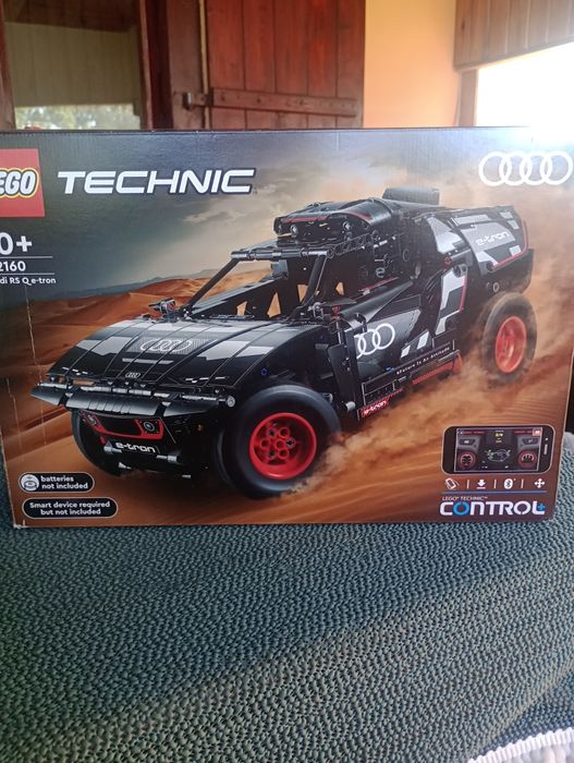 LEGO audi 42160  sterowane