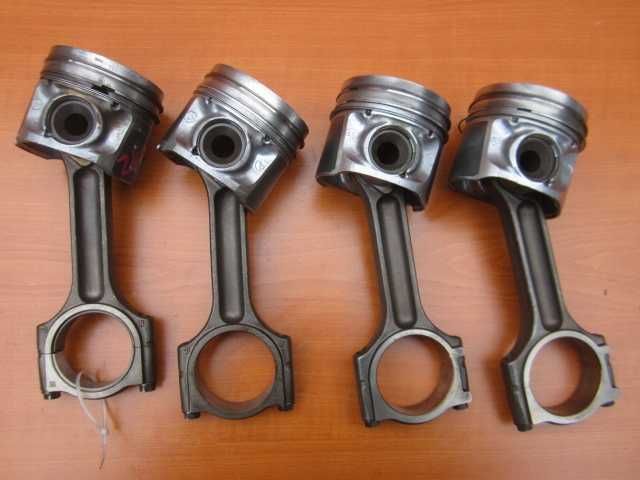 Шатун RENAULT Master Opel Movano 2.3 DCI Рено Мастер Поршень