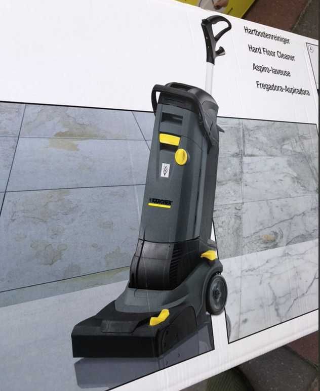 Підлогомийна машина Karcher BR 30/4 C. Нова