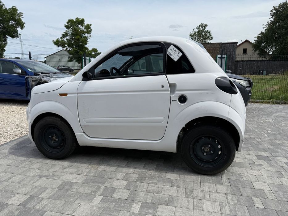 Microcar DUE Automat
