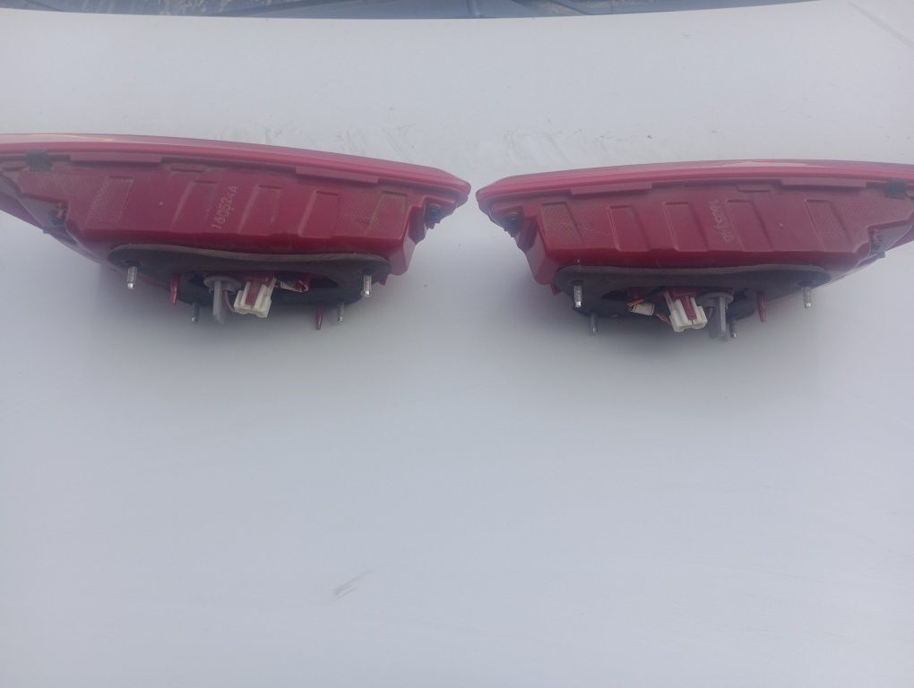 Задні фонарі Kia Optima