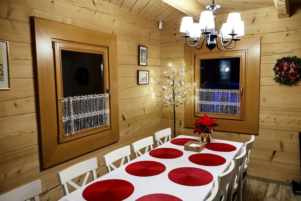 Luksusowa Willa w Beskidach dla 14osób- jacuzzi, sauna, balia, basen