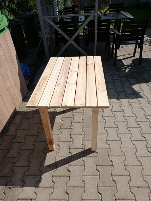Stół stolik ogrodowy dł 102 szer 65 wy70