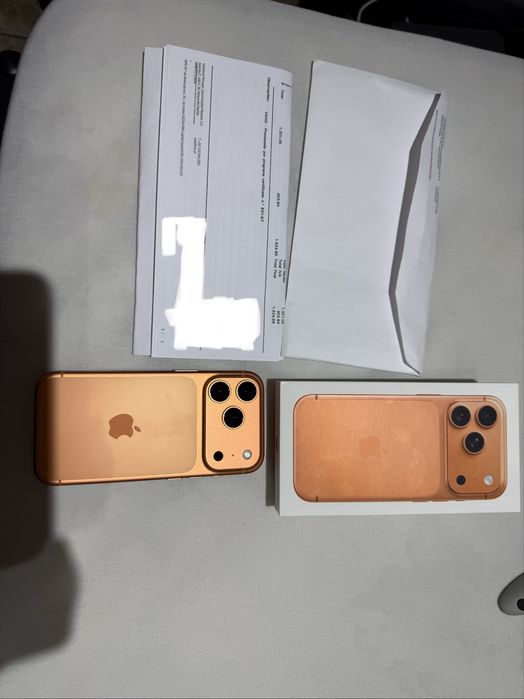 Iphone 17 / 1TB - novo basicamente